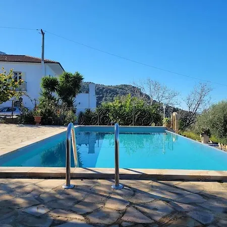 Salvia Holiday home Acquedolci