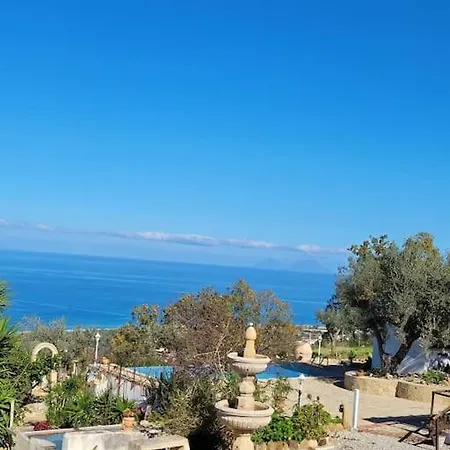 Salvia Holiday home *